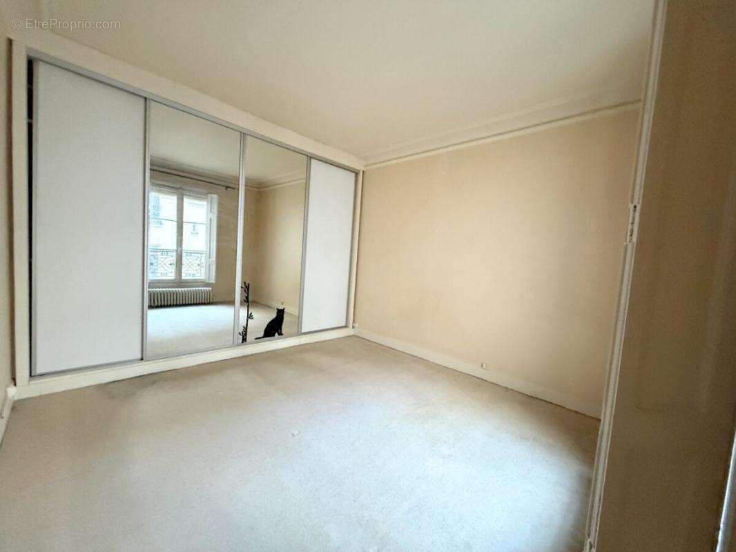 Appartement à PARIS-5E