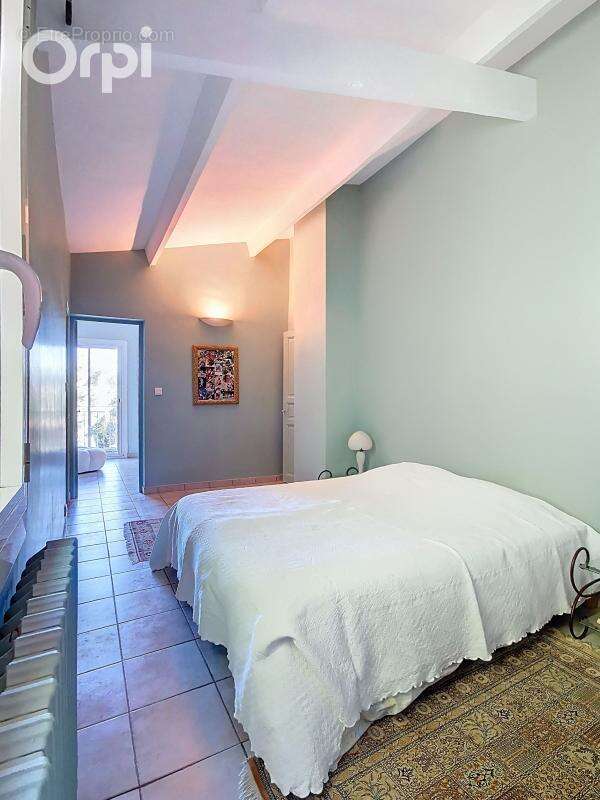 Maison à LA CADIERE-D'AZUR