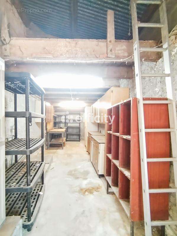 Maison 5 pièces 181 m² à vendre à Ferrieres (17170) - photo 17