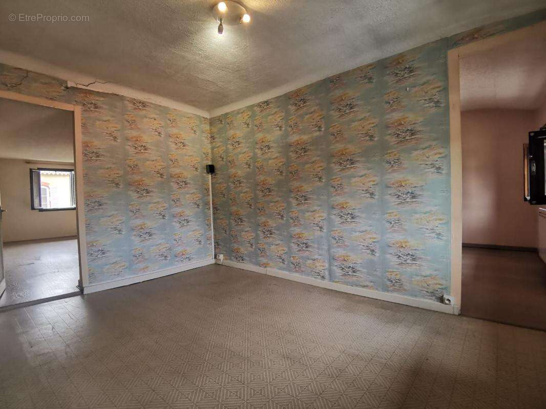 Appartement à SAIN-BEL