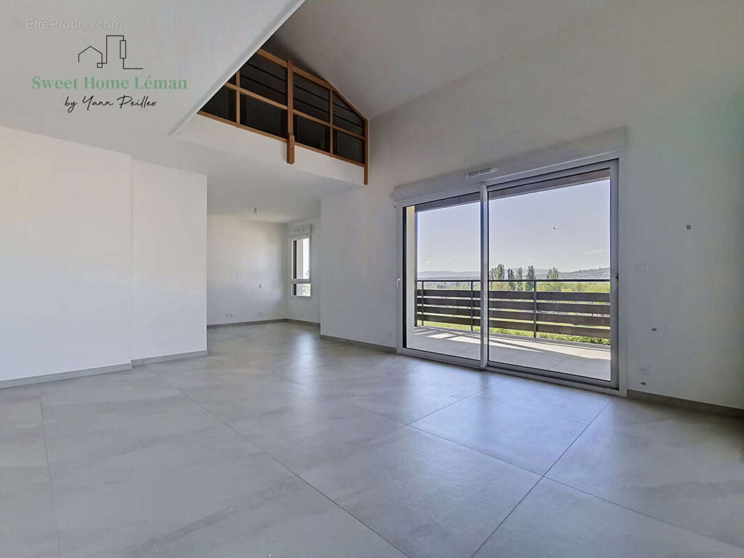 Appartement à BRENTHONNE