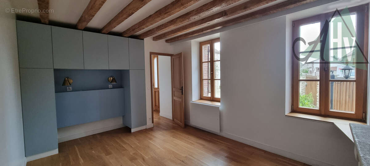 Maison à ESTERNAY