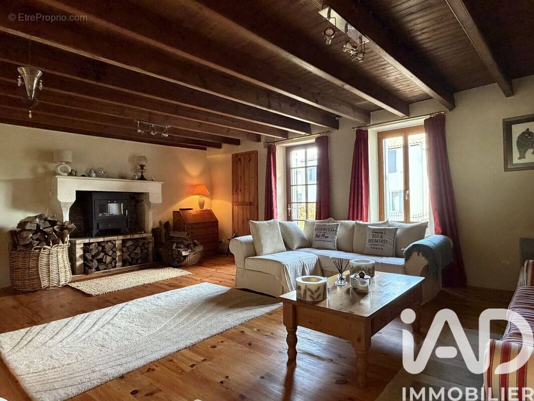 Photo 1 - Maison à BOURNEAU
