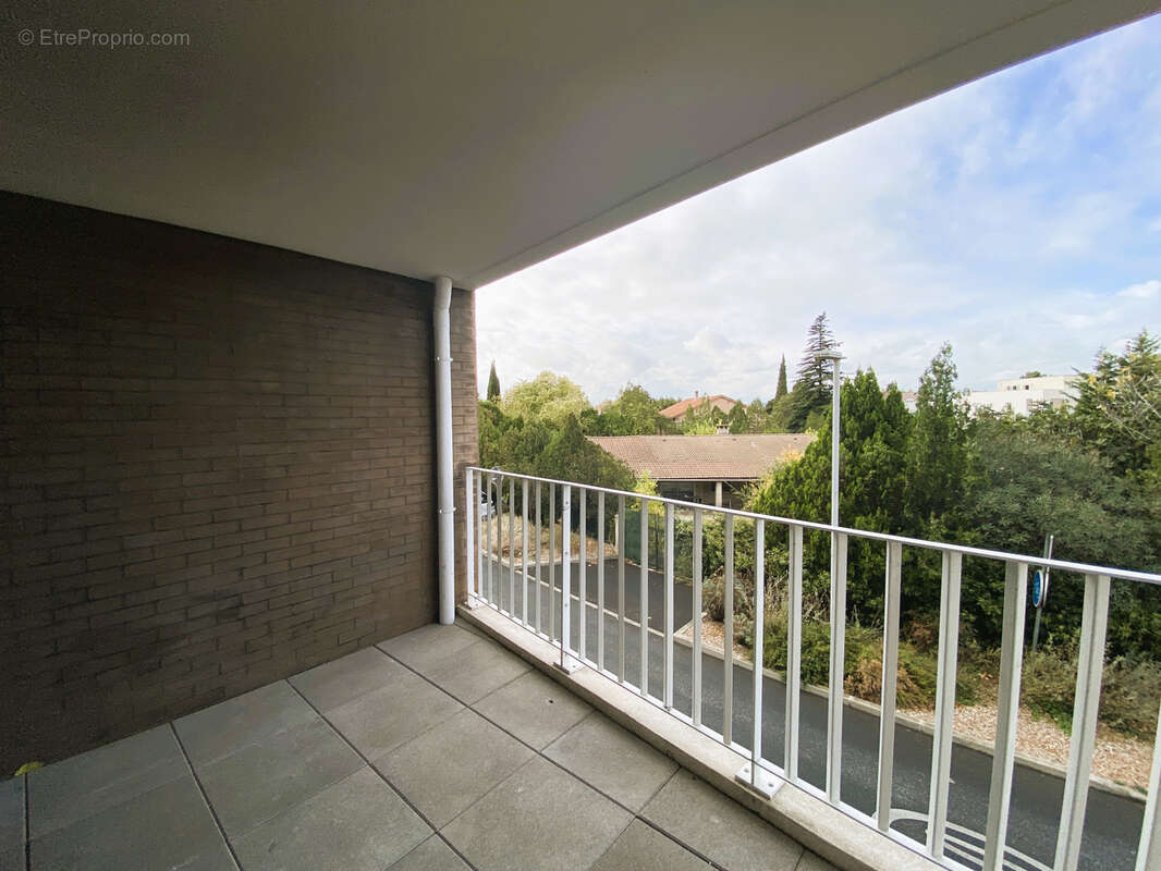 Appartement à SAINT-JEAN-DE-VEDAS