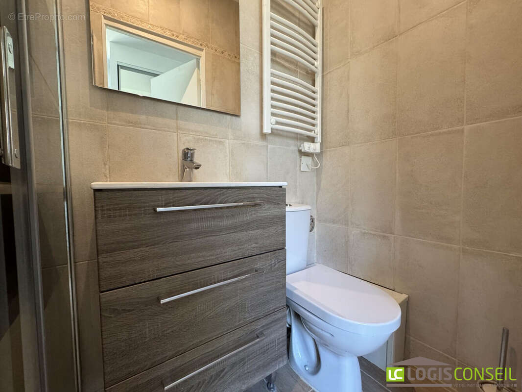 Appartement 23 m² à Chatenay-Malabry  - photo 7