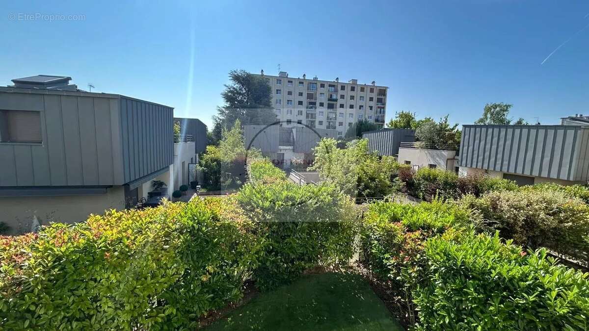 Appartement à FONTAINEBLEAU
