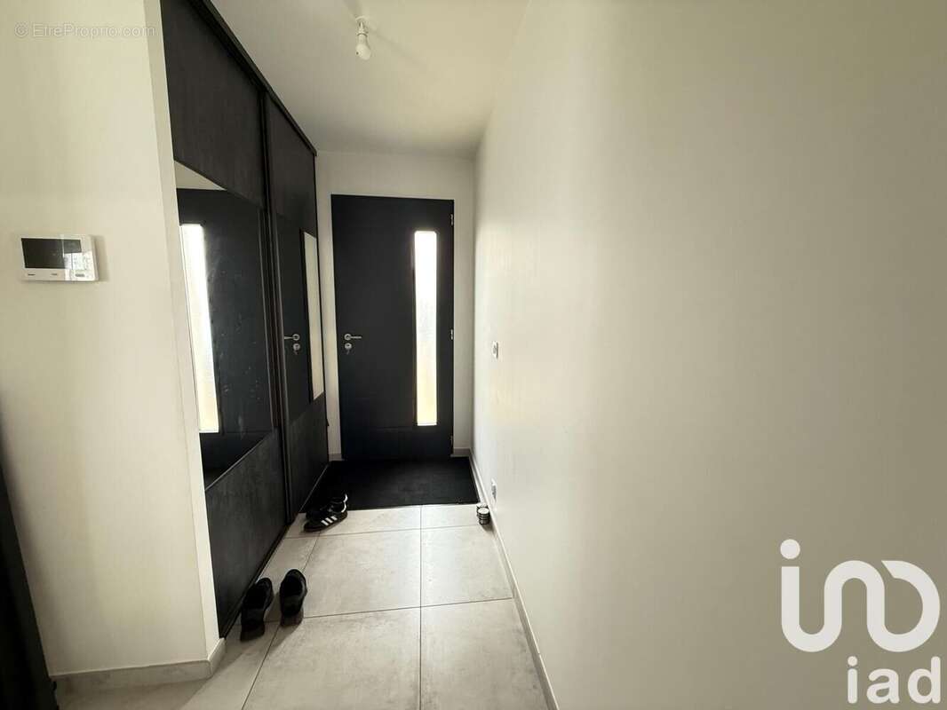 Photo 2 - Maison à SAINT-MAGNE-DE-CASTILLON