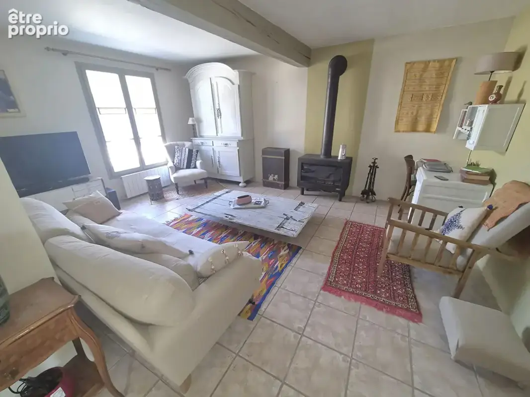 Maison en vente sur terrain de 1070 m² - photo 4