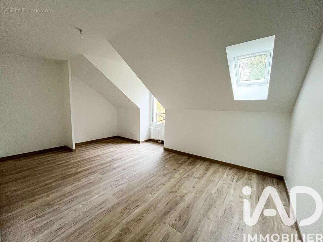 Photo 4 - Maison à MANTES-LA-VILLE