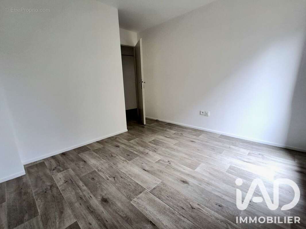Appartement 80 m² à Villiers-Le-Bel  - photo 7