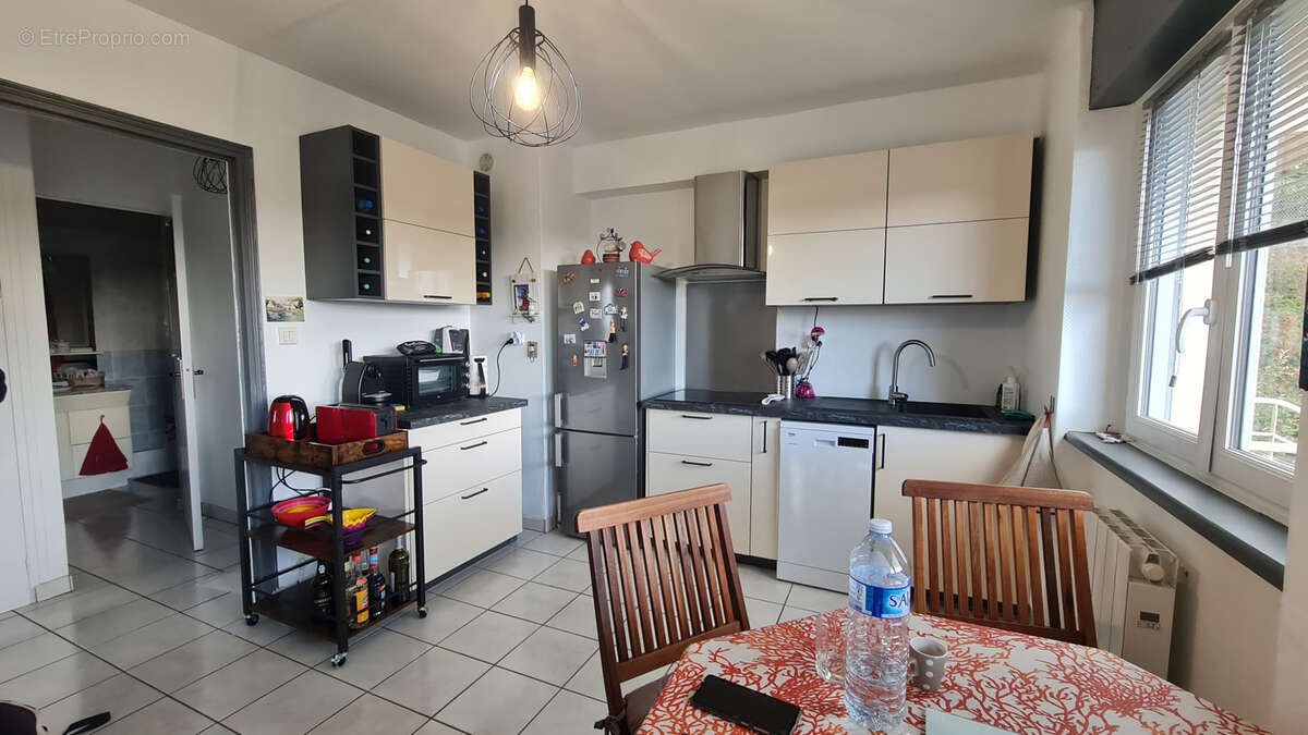 Appartement lumineux près du port - photo 3