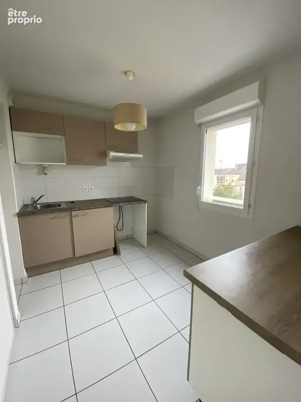 Appartement 4 pièces 75 m² à vendre à Bordeaux (33800) - photo 7