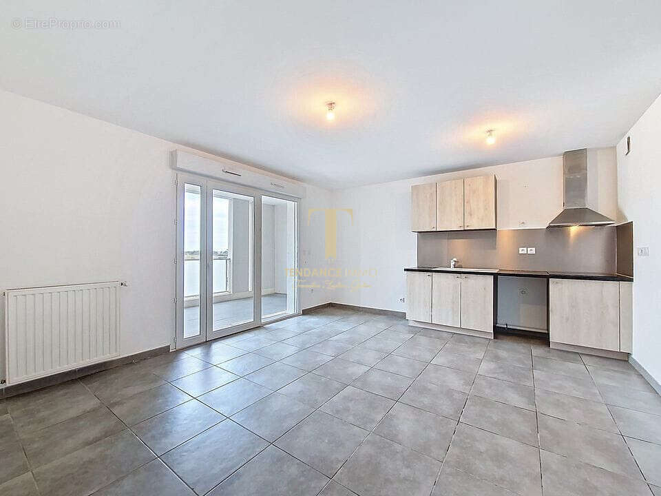 Appartement à SERIGNAN