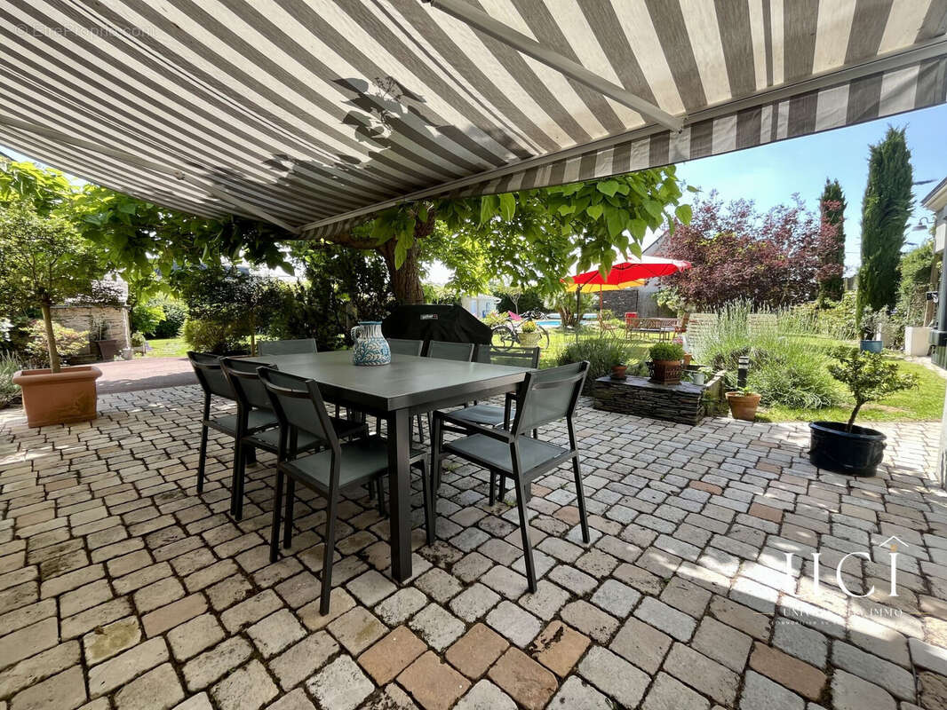 Maison 227 m² à Les Ponts-De-Ce  - photo 5