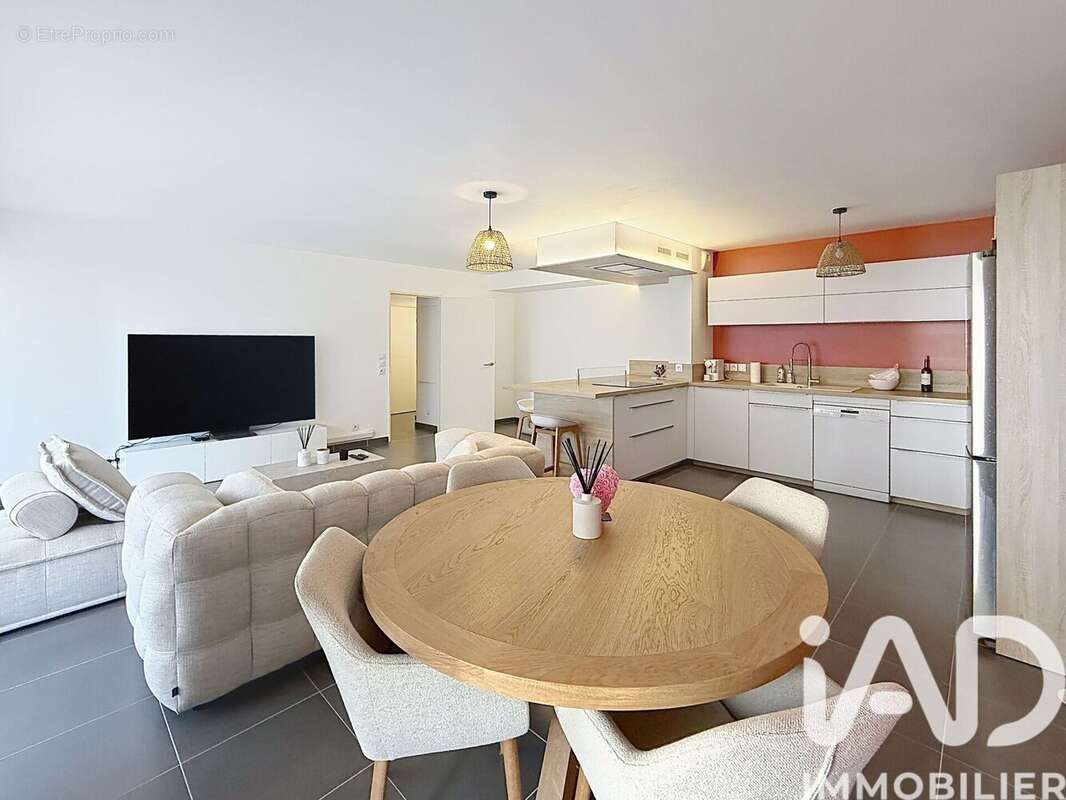 Photo 3 - Appartement à SAINT-RAPHAEL