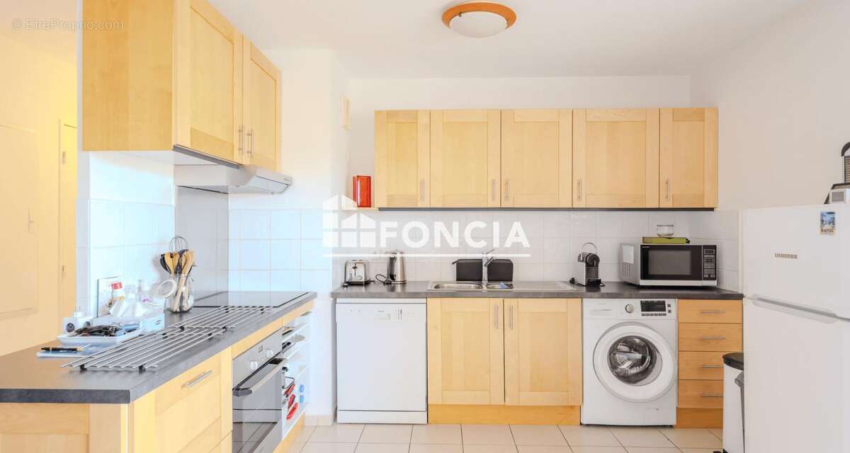 Appartement à HYERES