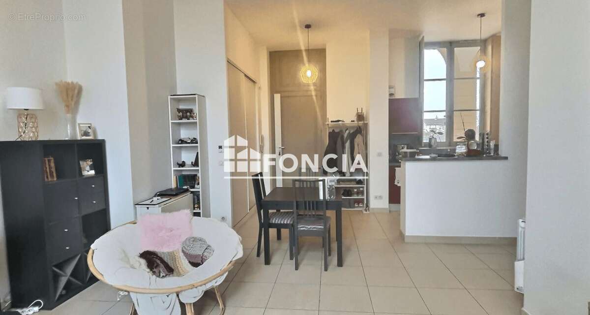 Appartement à SAINTE-FOY-LES-LYON