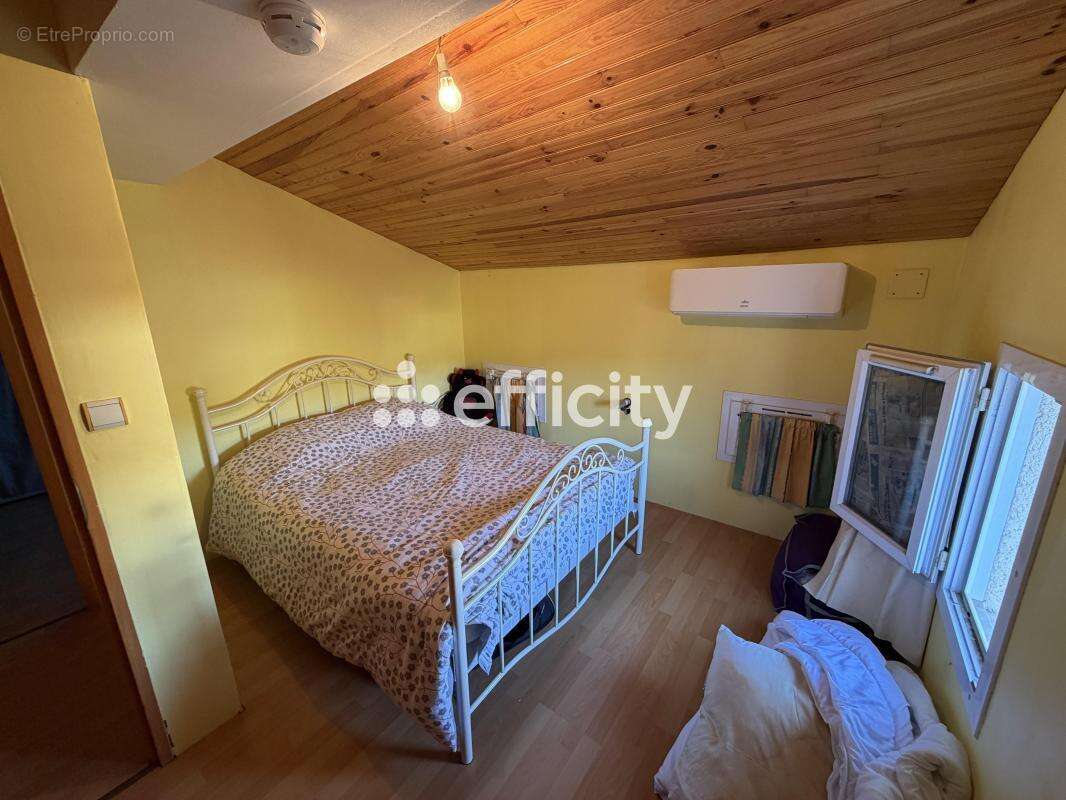 Maison à VOEUIL-ET-GIGET