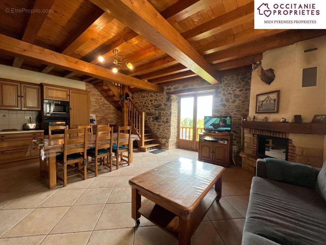 Maison à CASTILLON-EN-COUSERANS