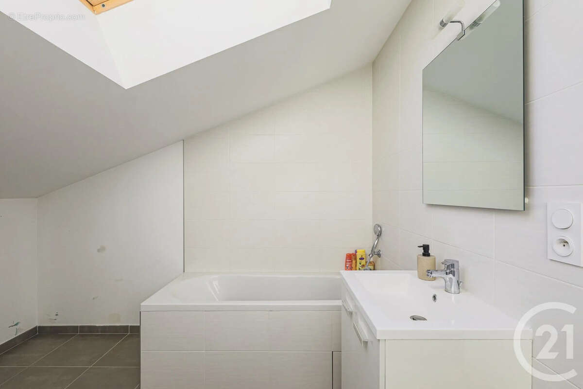 Appartement à CLAIX