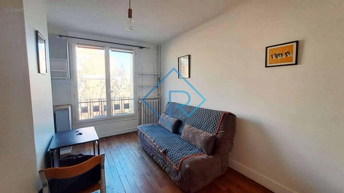 Appartement à PARIS-20E