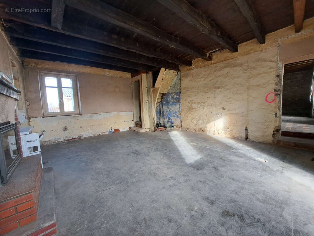 Maison à LA REGRIPPIERE