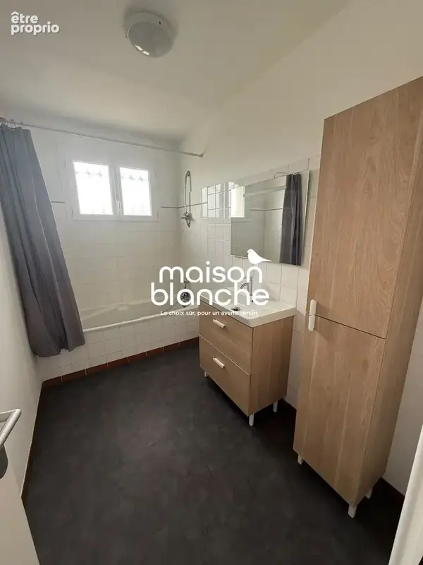 Maison 91 m² à Coutras  - photo 5