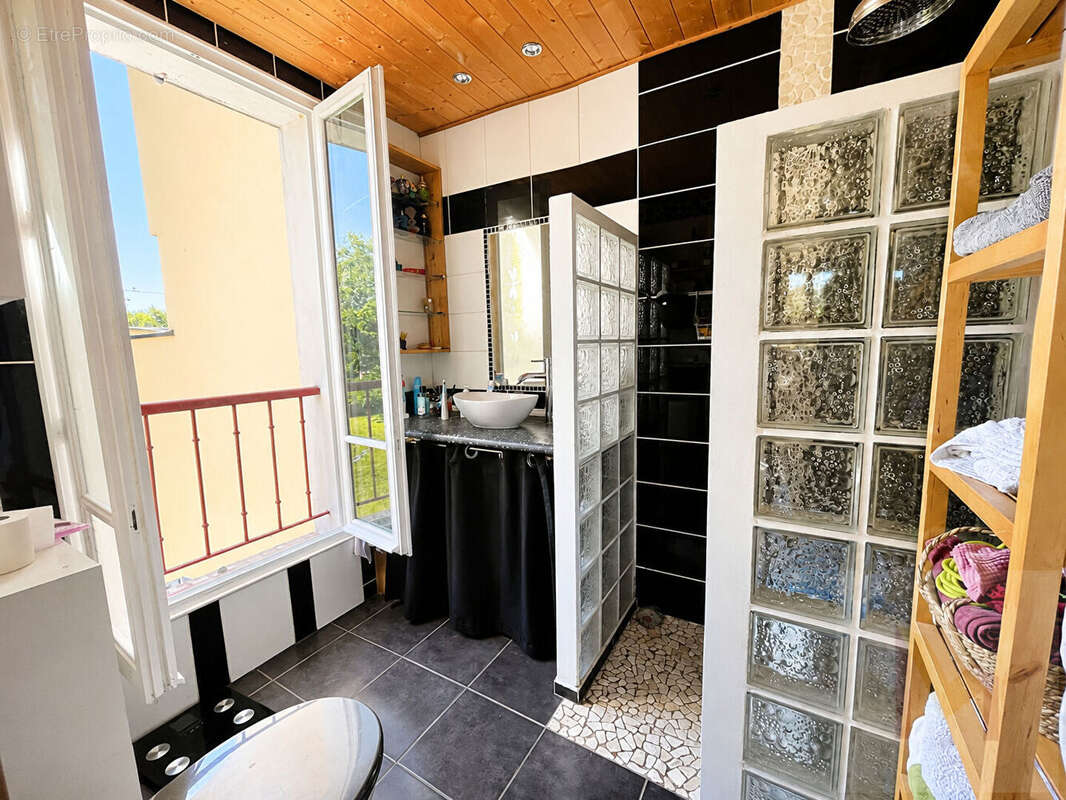 Maison à NEUILLY-PLAISANCE