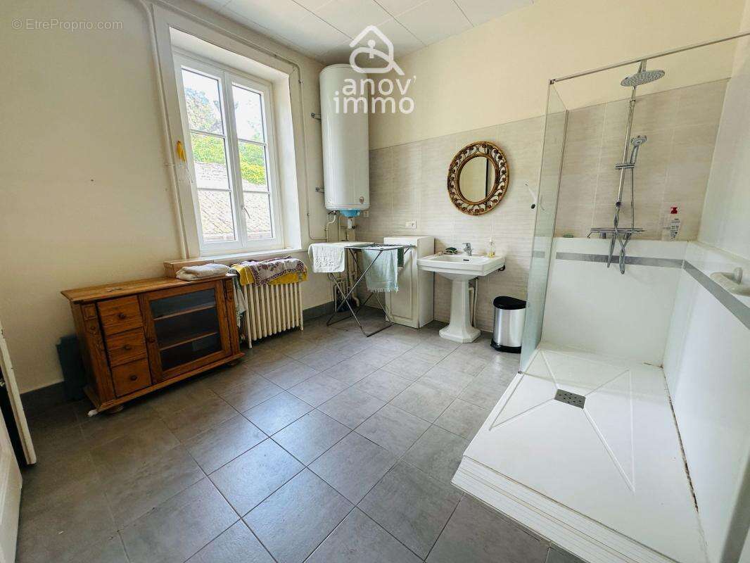 Appartement à TREVOUX
