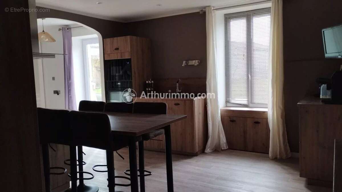 Maison à VILLEFOLLET