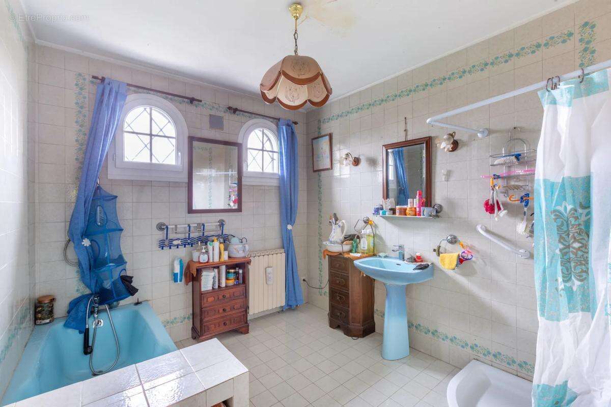 Maison à VENISSIEUX