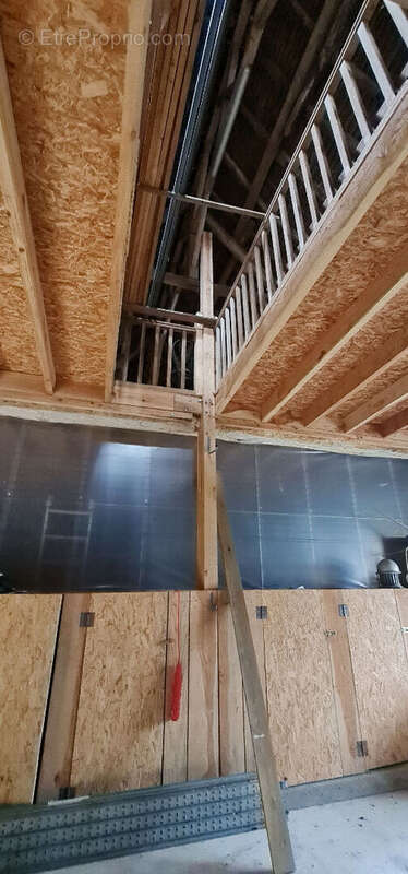 Maison à MONTGIBAUD