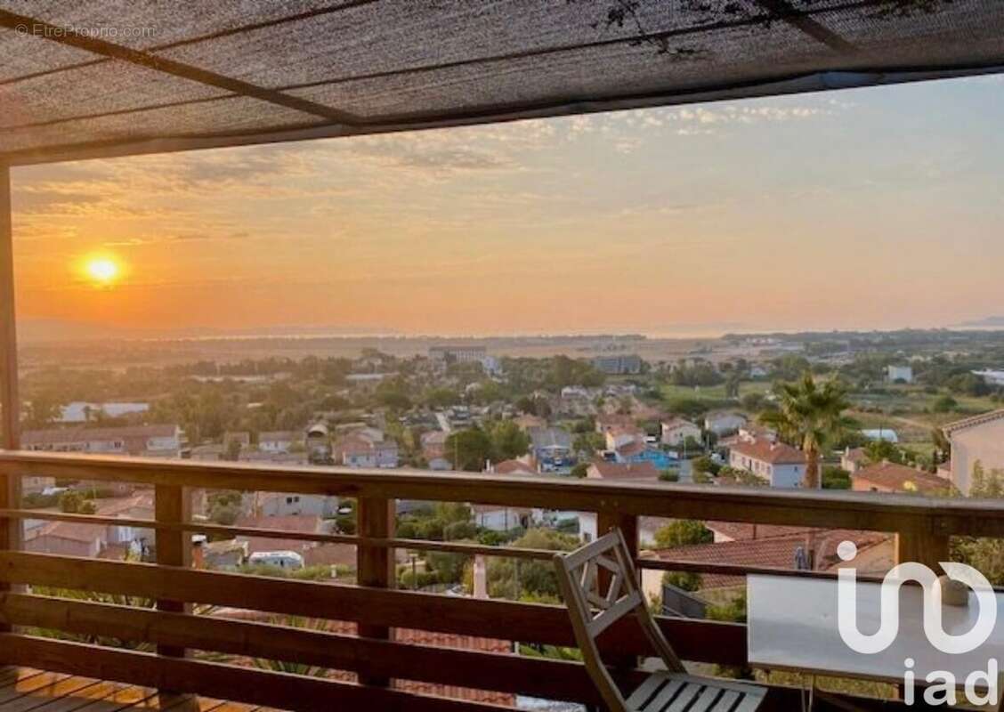 Photo 2 - Maison à HYERES