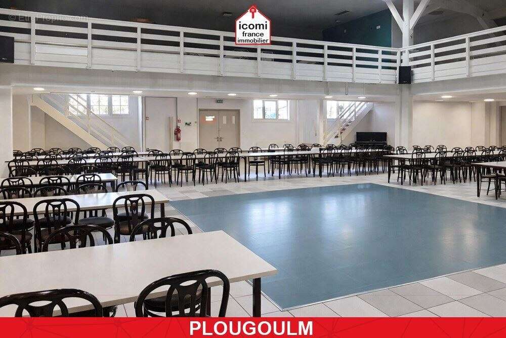 Finistere - plougoulm (29250) - a vendre - batiment de 500m² tout usage sur +2200m² de terrain constructible - usage actuelle sa - photo 8