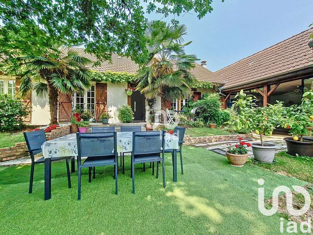 Photo 2 - Maison à VIGNOUX-SUR-BARANGEON