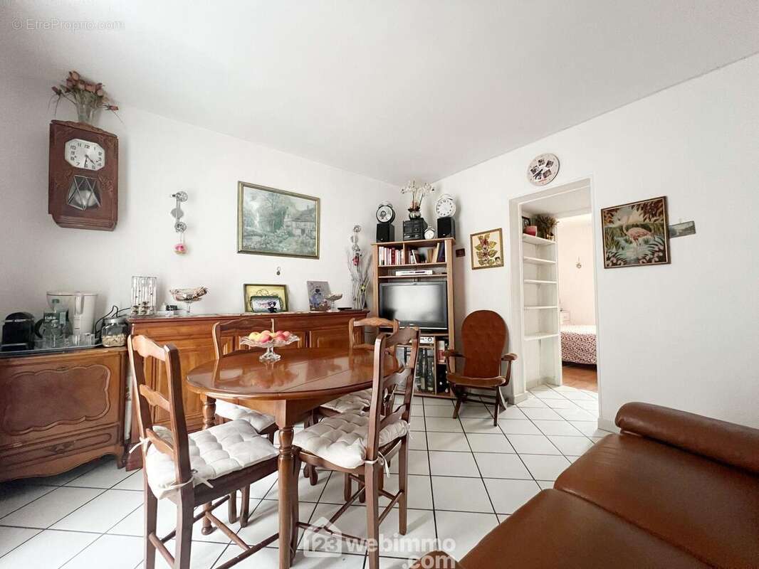 Séjour - Appartement à CHATILLON