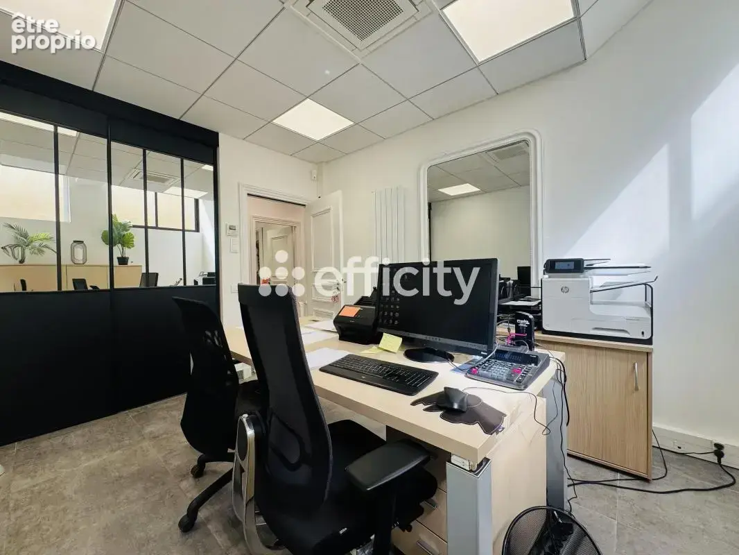 Local commercial - photo 6
