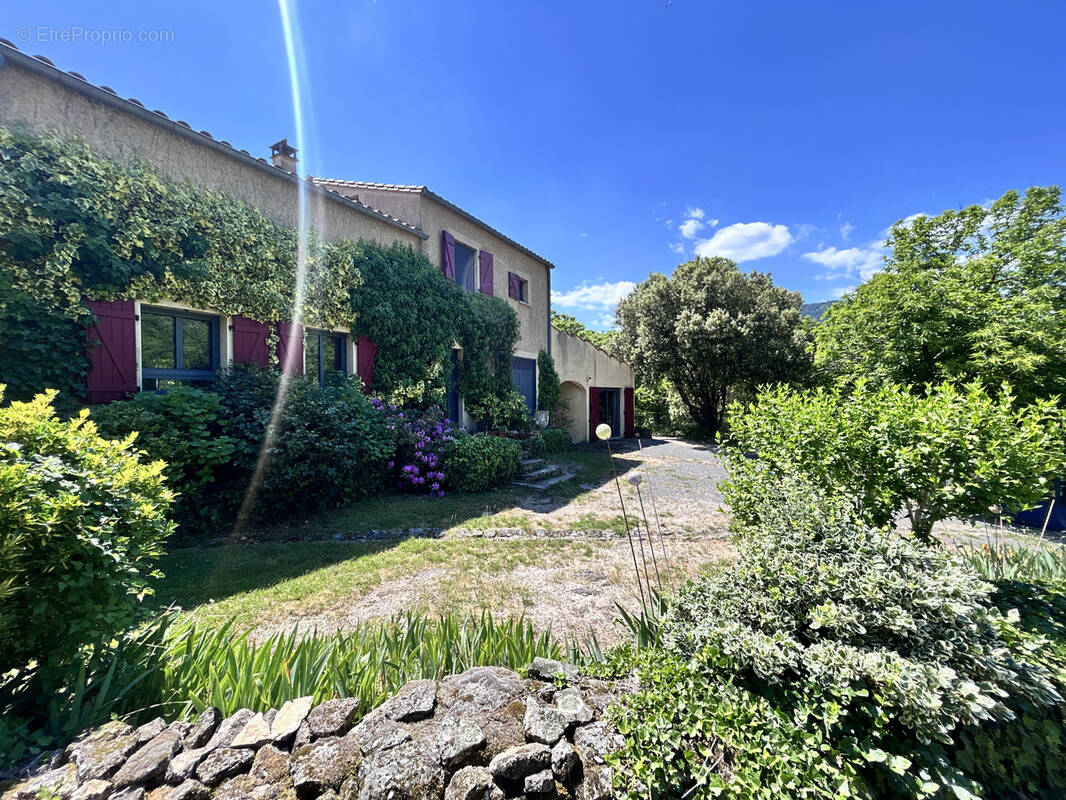 Maison à MANDAGOUT