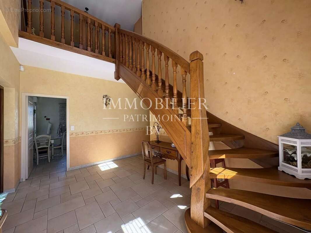 Maison à CONTRES