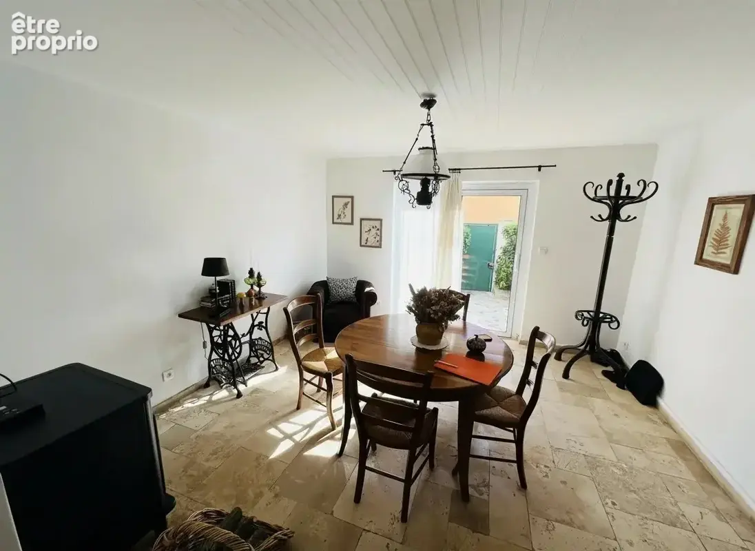 Maison à VENELLES