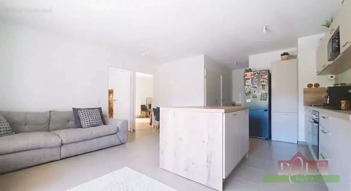 Appartement à PONT-EVEQUE