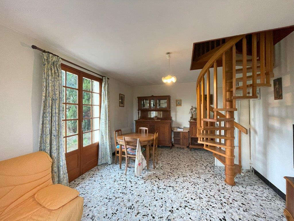 Maison à AUTHON-DU-PERCHE