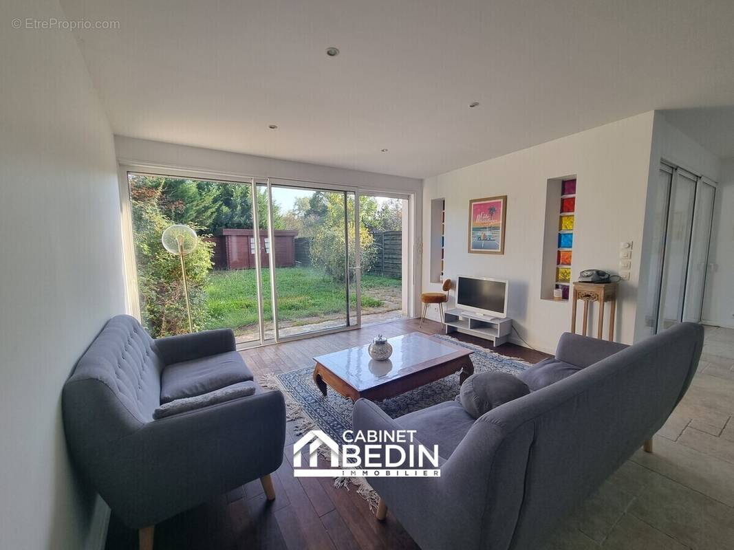 Photo Maison à Pessac au prix de 359 700€