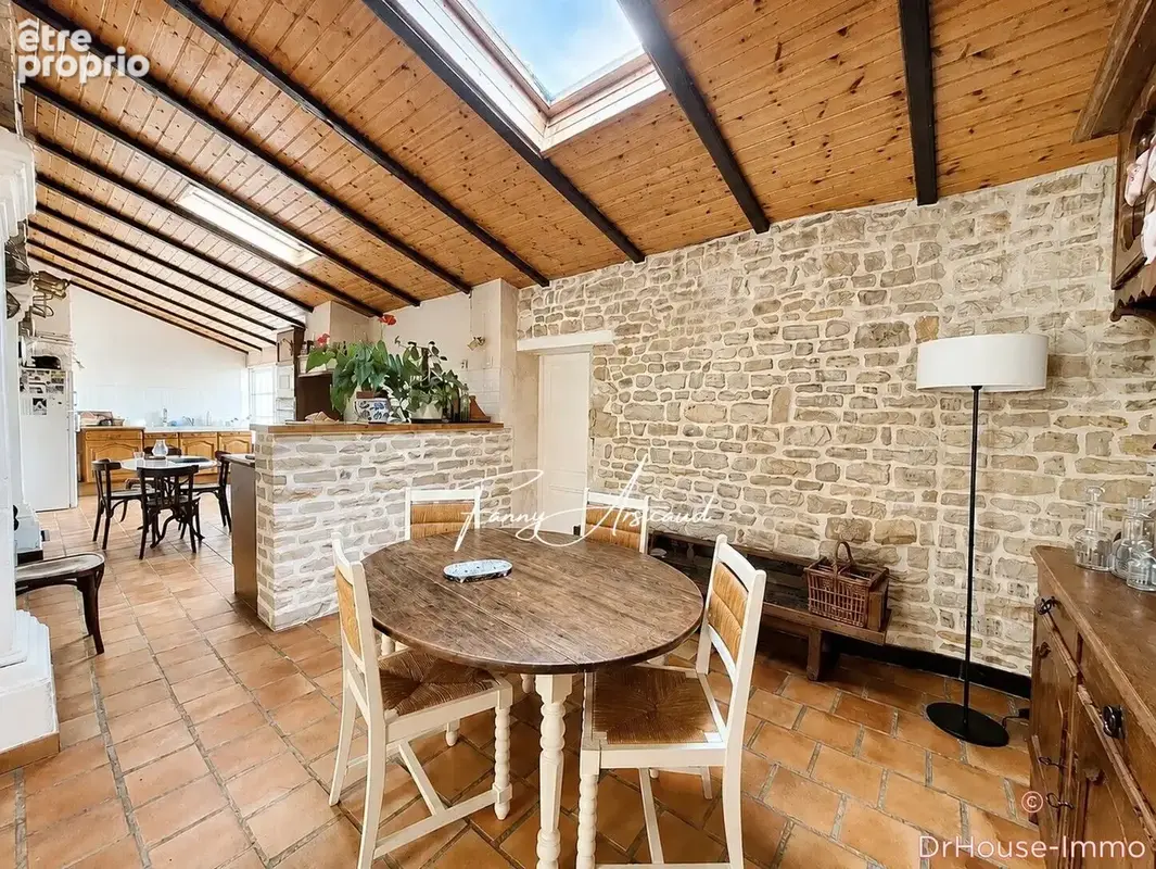 Maison 168 m² à Charron  - photo 25