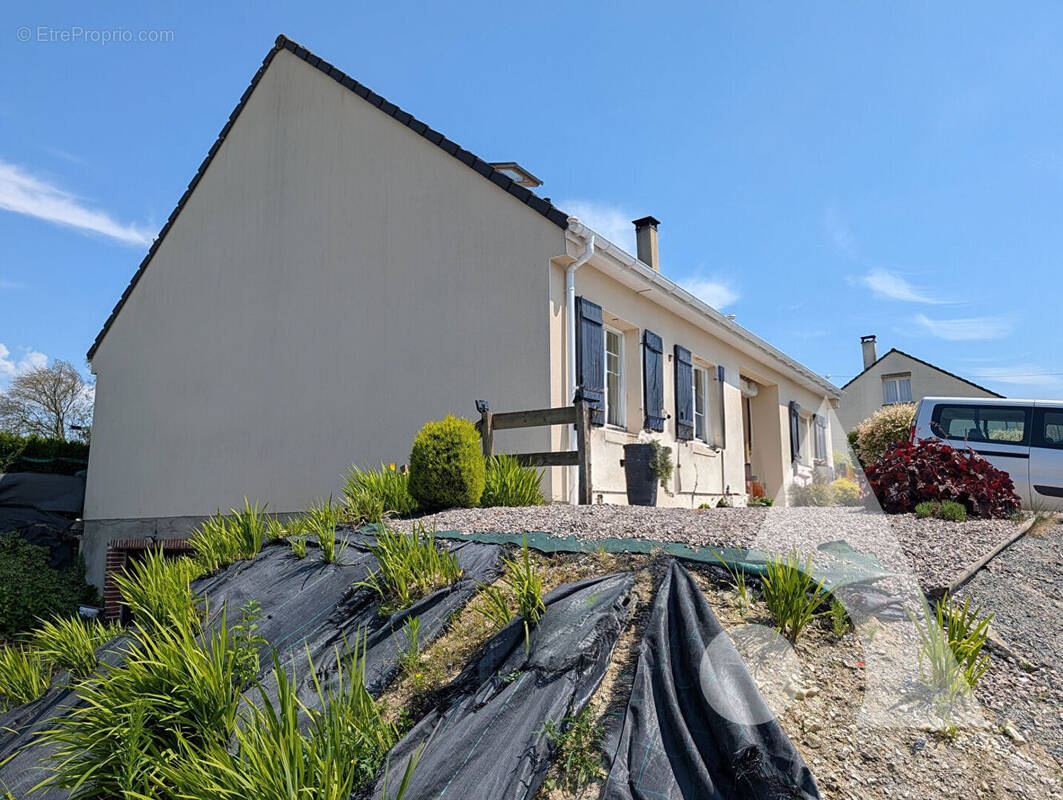 Maison à DELETTES