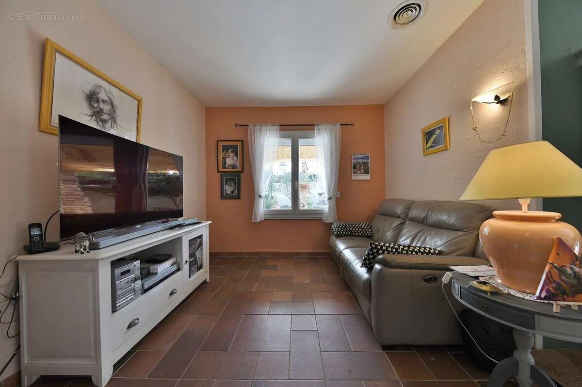 Maison à UZES