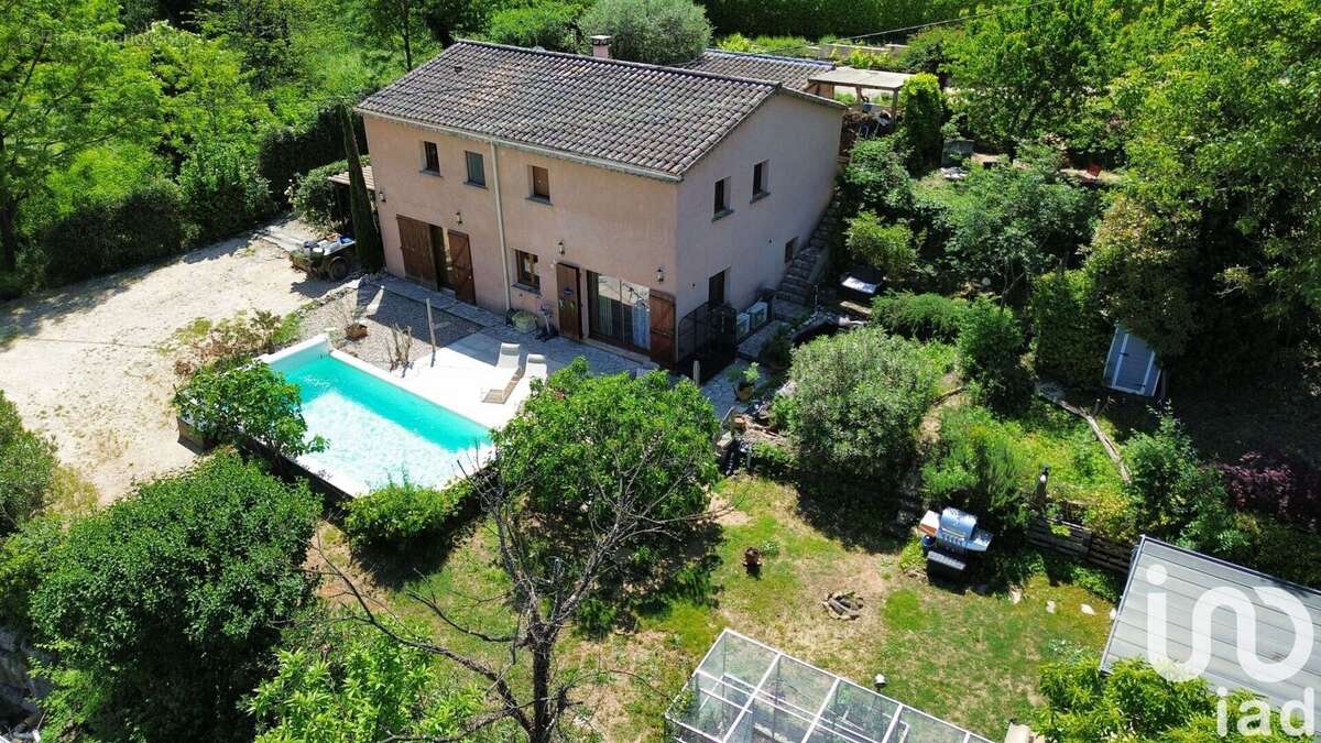 Photo 3 - Maison à CHAMBONAS