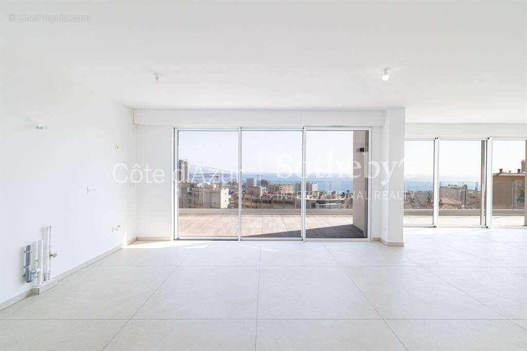 Appartement à BEAUSOLEIL
