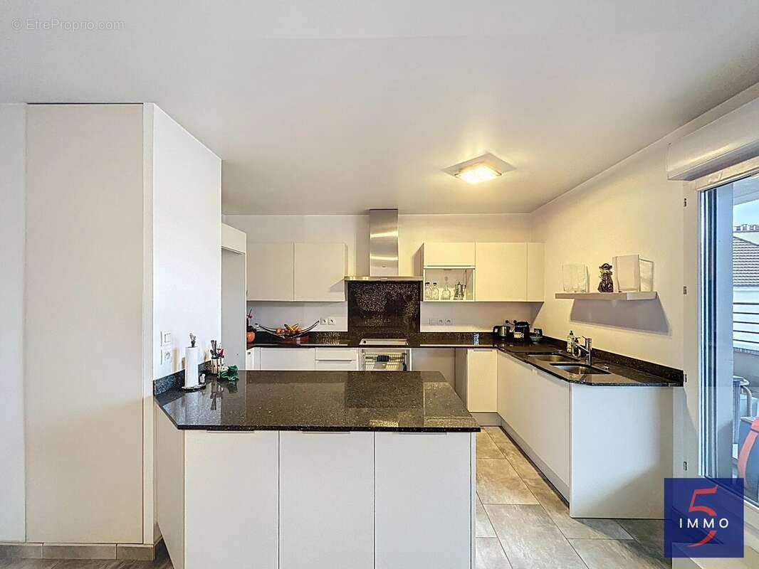 Appartement à CHAMPS-SUR-MARNE