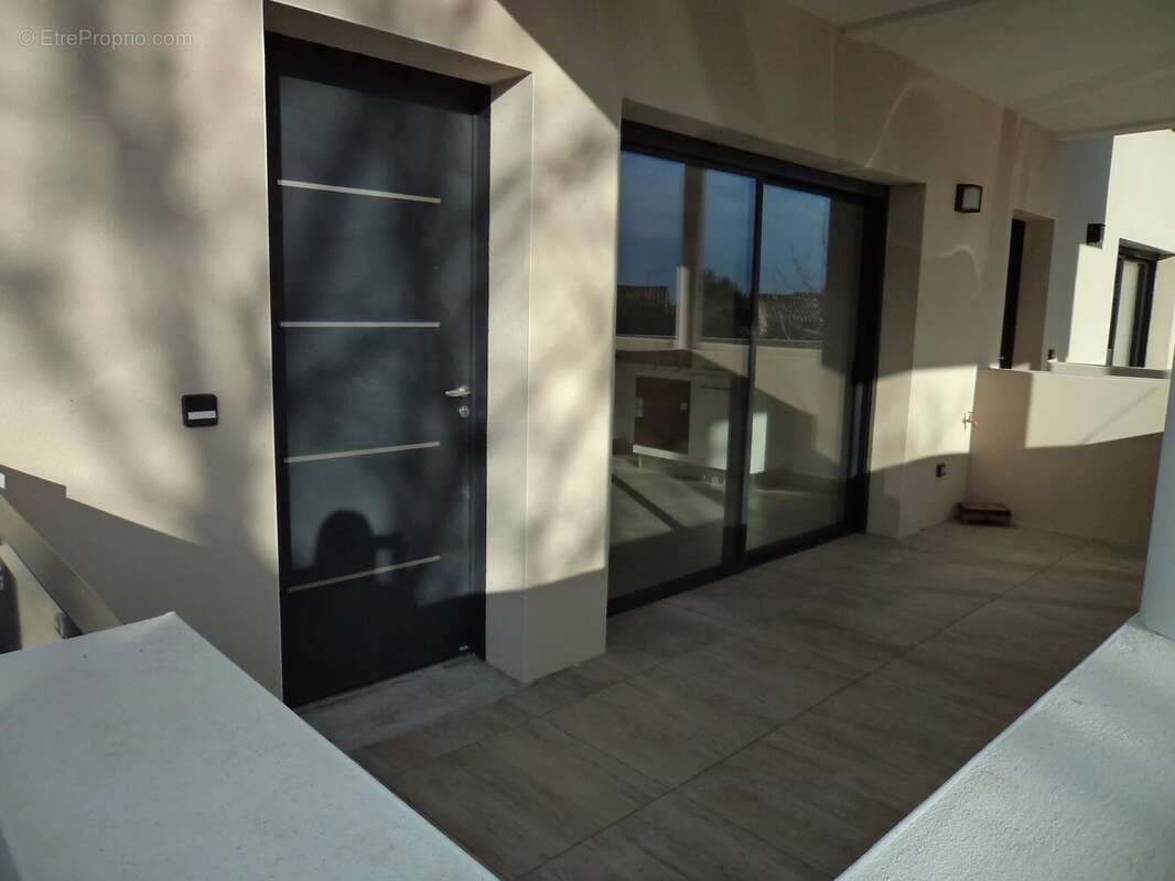 Appartement à JUVIGNAC